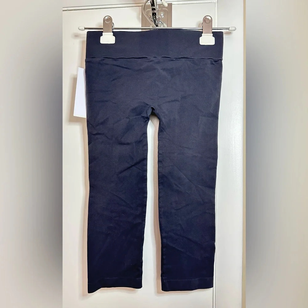 NWT Spiritual Gangster Bluish Gray Cropped Leggings Size XS/S - Picture 2 of 5